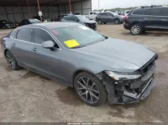 LVY982AK1JP025728 2018 VOLVO S90