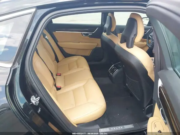 LVY982AK1JP033229 2018 VOLVO S90 - Image 8