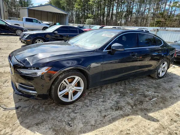 LVY982AK1JP038270 2018 VOLVO S90 - Image 1