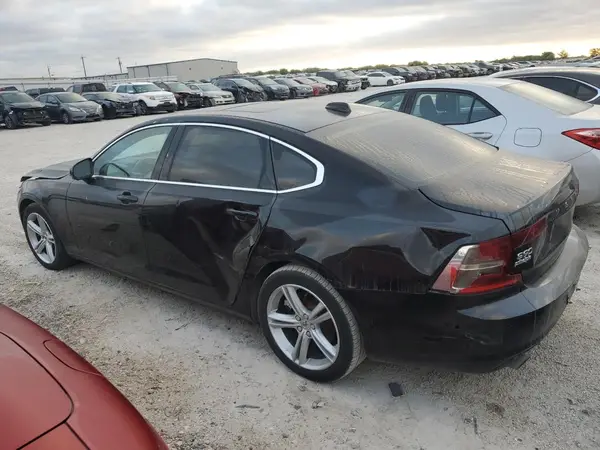 LVY982AK2JP019985 2018 VOLVO S90 - Image 2