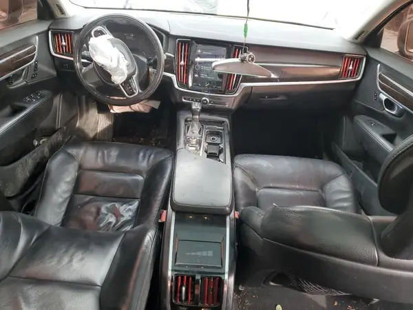 LVY982AK2JP024927 2018 VOLVO S90 - Image 8