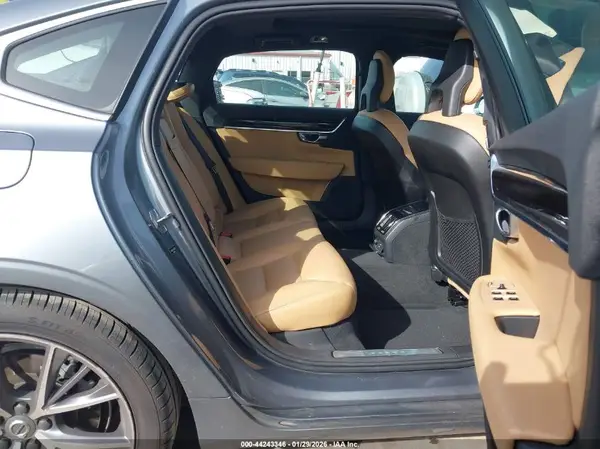 LVY982AK2JP033109 2018 VOLVO S90 - Image 8