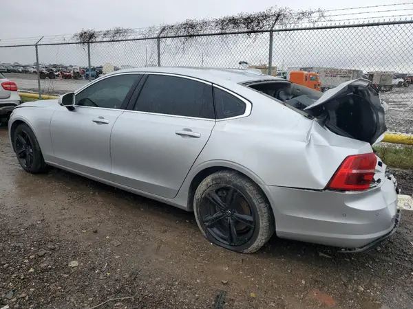 LVY982AK3JP021163 2018 VOLVO S90 - Image 2