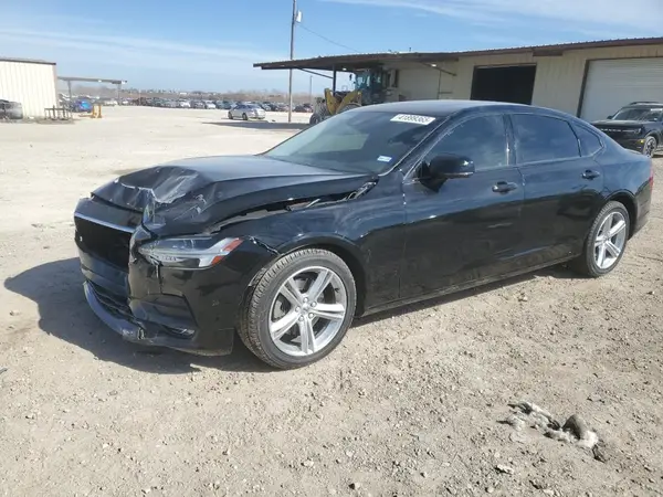 LVY982AK4JP015288 2018 VOLVO S90 - Image 1