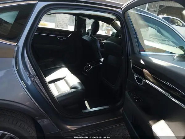 LVY982AK4JP018725 2018 VOLVO S90 - Image 8