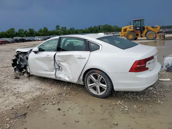 LVY982AK4JP021480 2018 VOLVO S90 - Image 2