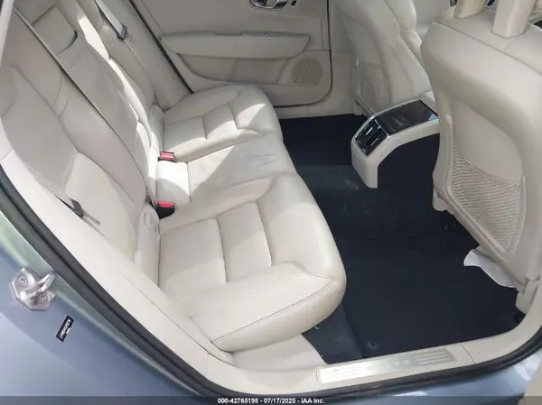 LVY982AK5JP007118 2018 VOLVO S90 - Image 8