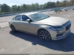 LVY982AK5JP026428 2018 VOLVO S90