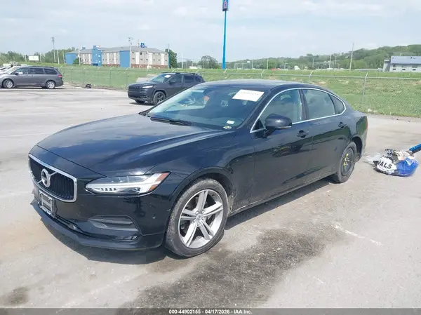 LVY982AK5JP038255 2018 VOLVO S90 - Image 2
