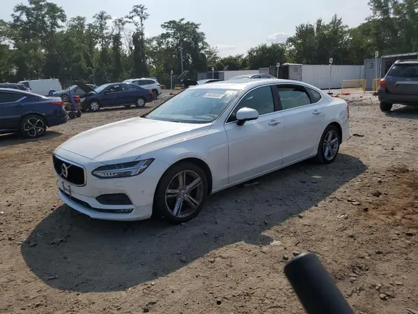 LVY982AK6JP028981 2018 VOLVO S90 - Image 1