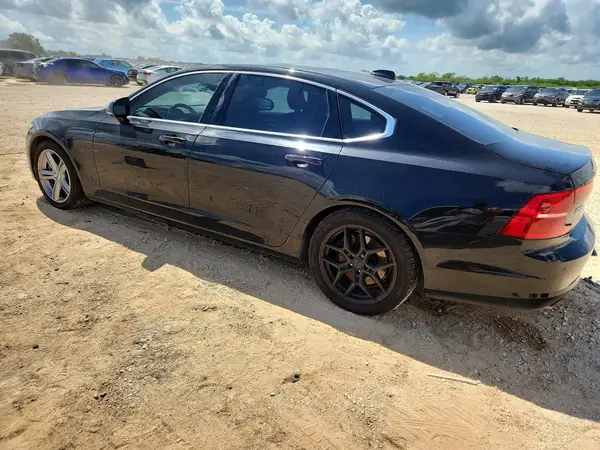 LVY982AK7JP015771 2018 VOLVO S90 - Image 2