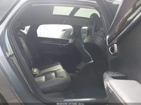 LVY982AK7JP024230 2018 VOLVO S90 - Image 8