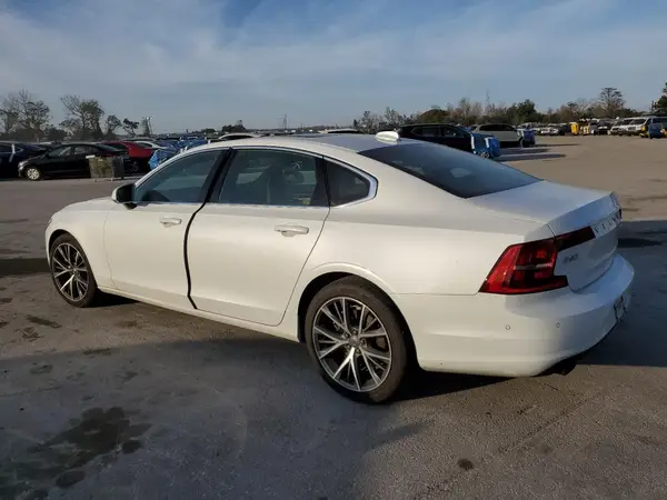 LVY982AK7JP026625 2018 VOLVO S90 - Image 2