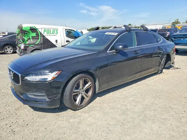 LVY982AK8JP017920 2018 VOLVO S90 - Image 1