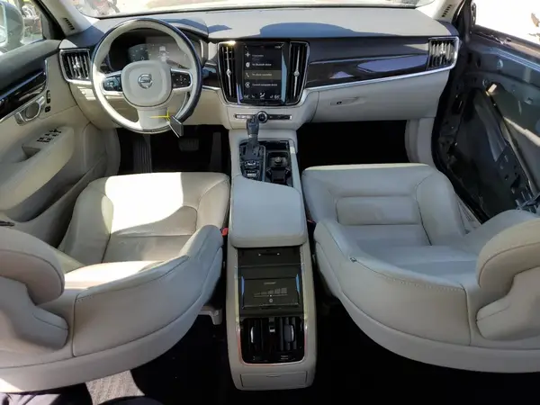 LVY982AK8JP023104 2018 VOLVO S90 - Image 8