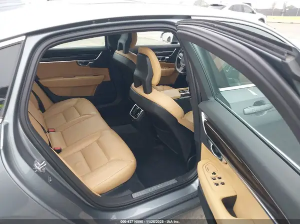 LVY982AK8JP024298 2018 VOLVO S90 - Image 8