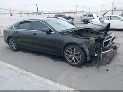 LVY982AK8JP024754 2018 VOLVO S90