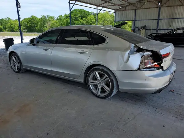 LVY982AK8JP028559 2018 VOLVO S90 - Image 2