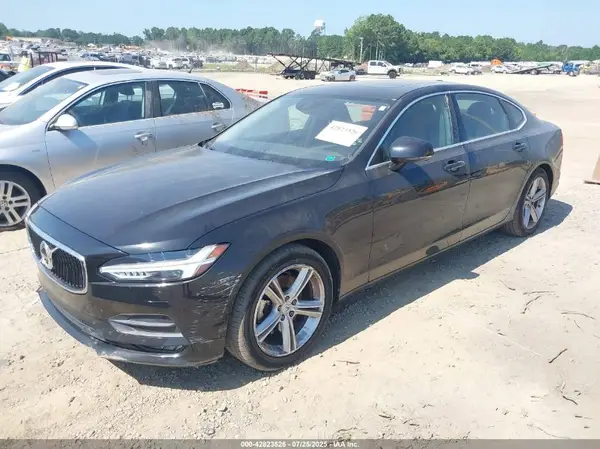 LVY982AK9JP004920 2018 VOLVO S90 - Image 2