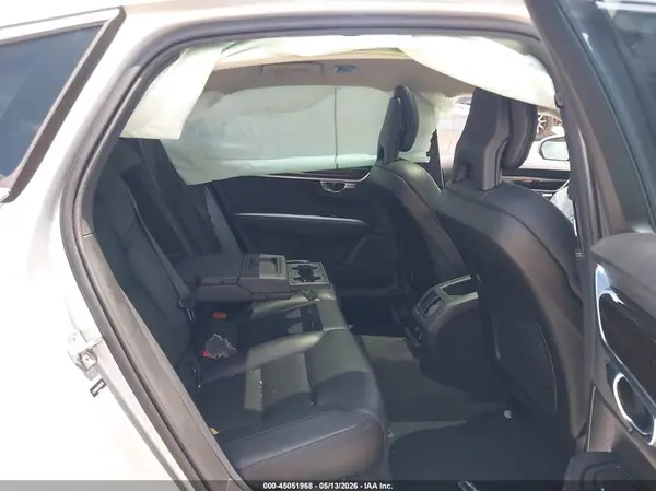 LVY982AK9JP007395 2018 VOLVO S90 - Image 8