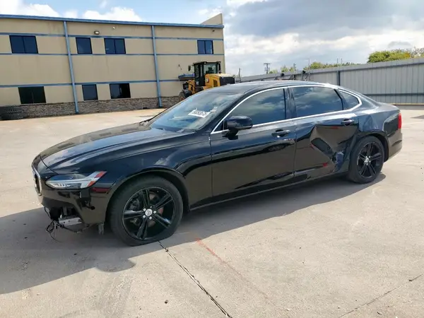 LVY982AK9JP020289 2018 VOLVO S90 - Image 1