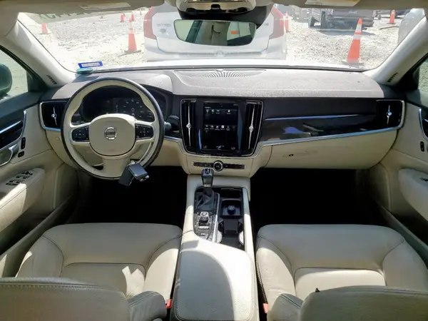 LVY982AK9JP021376 2018 VOLVO S90 - Image 8
