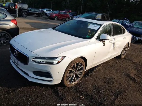 LVY982AKXJP019510 2018 VOLVO S90 - Image 2
