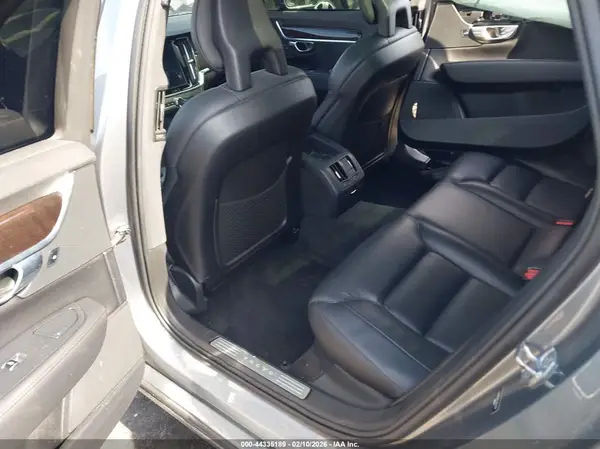 LVY982AKXJP032127 2018 VOLVO S90 - Image 8