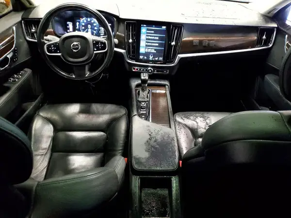 LVY982MK0JP021374 2018 VOLVO S90 - Image 8