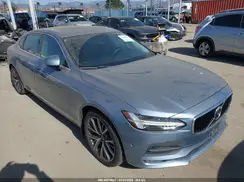 LVY982MK0JP027417 2018 VOLVO S90