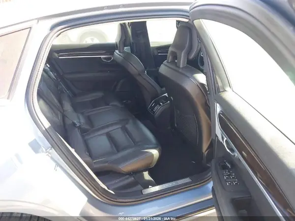 LVY982MK0JP027417 2018 VOLVO S90 - Image 8