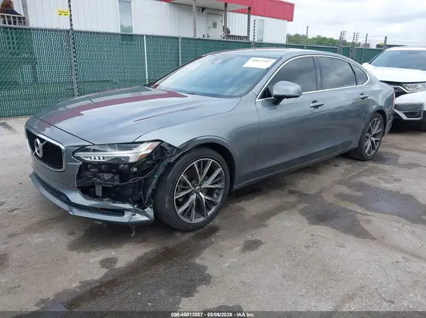 LVY982MK0JP032987 2018 VOLVO S90 - Image 2
