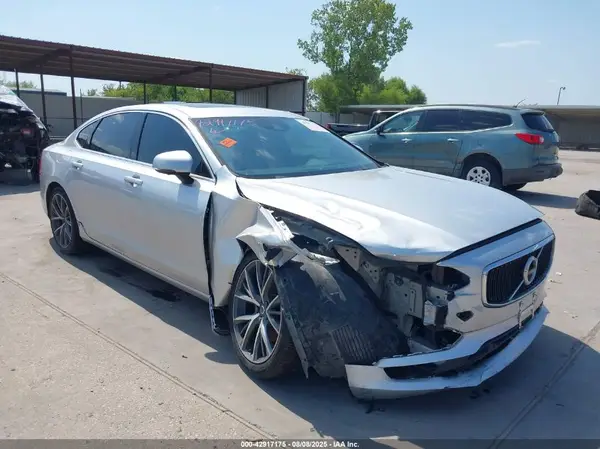 LVY982MK0JP033959 2018 VOLVO S90 - Image 1