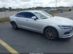 LVY982MK0JP034061 2018 VOLVO S90