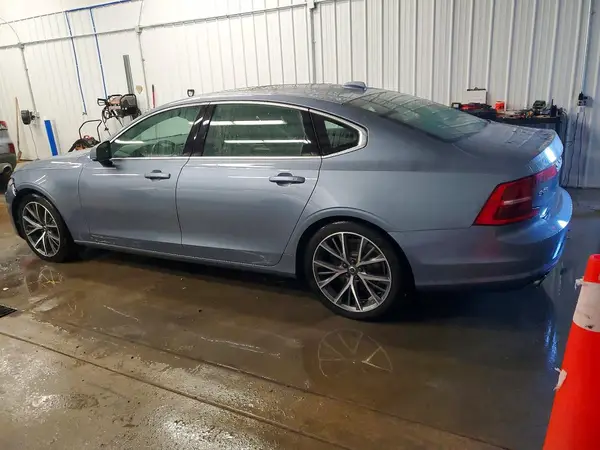 LVY982MK1JP025840 2018 VOLVO S90 - Image 2