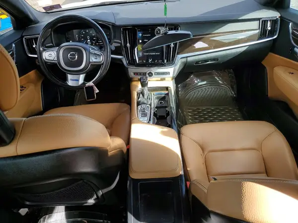 LVY982MK1JP025918 2018 VOLVO S90 - Image 8