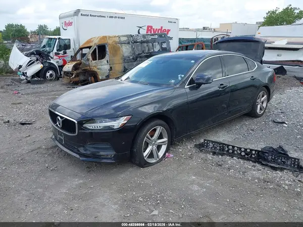 LVY982MK1JP029130 2018 VOLVO S90 - Image 2