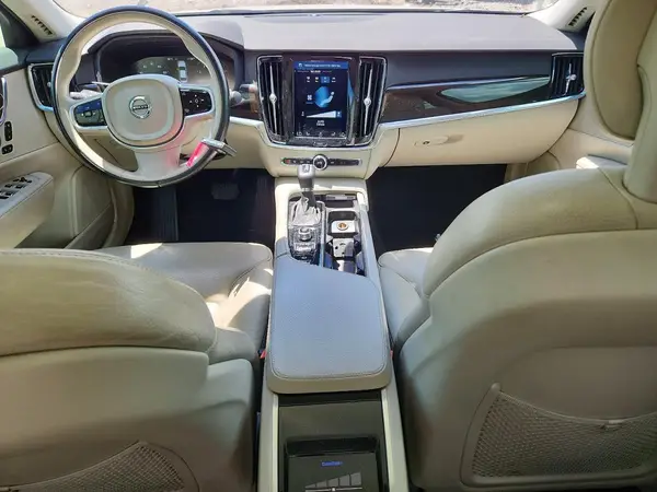 LVY982MK1JP032917 2018 VOLVO S90 - Image 8