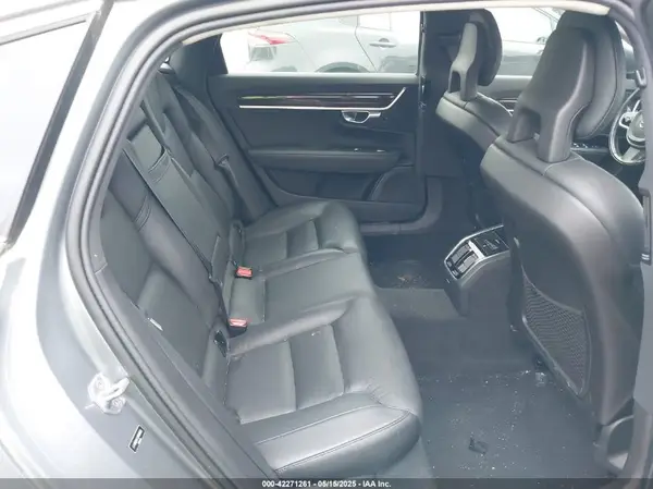 LVY982MK1JP038653 2018 VOLVO S90 - Image 8