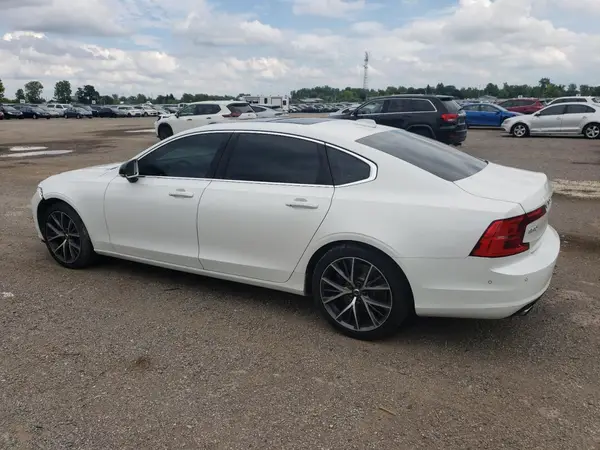 LVY982MK2JP021702 2018 VOLVO S90 - Image 2