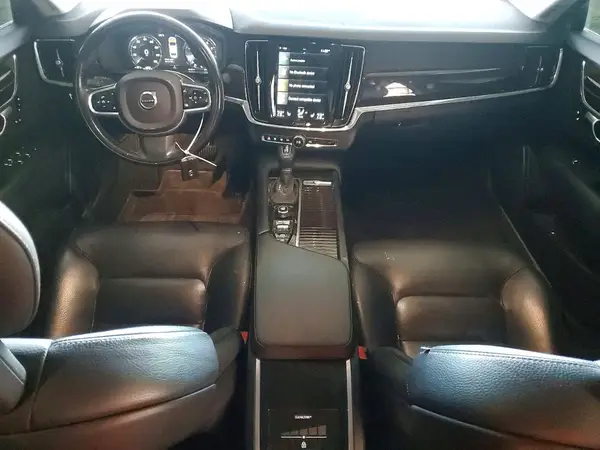 LVY982MK2JP032831 2018 VOLVO S90 - Image 8