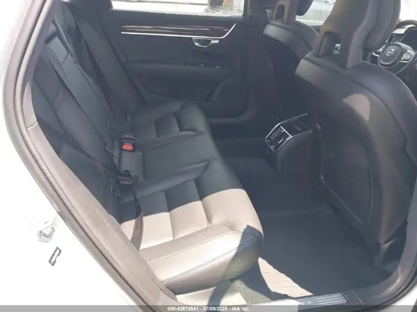 LVY982MK2JP036037 2018 VOLVO S90 - Image 8