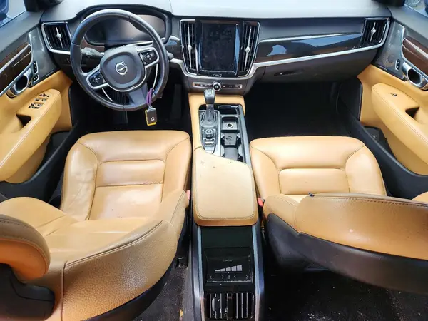 LVY982MK2JP037592 2018 VOLVO S90 - Image 8