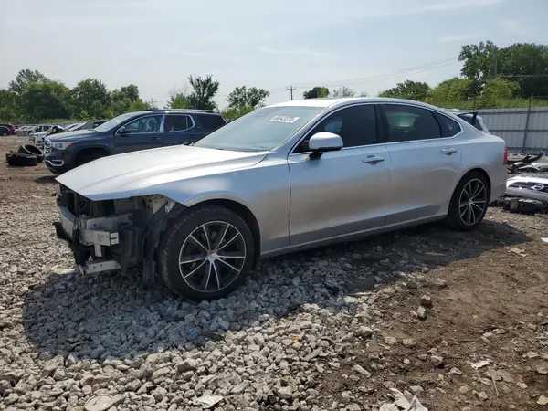 LVY982MK3JP016055 2018 VOLVO S90 - Image 1