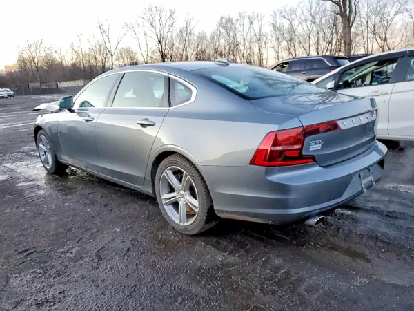LVY982MK3JP016072 2018 VOLVO S90 - Image 2