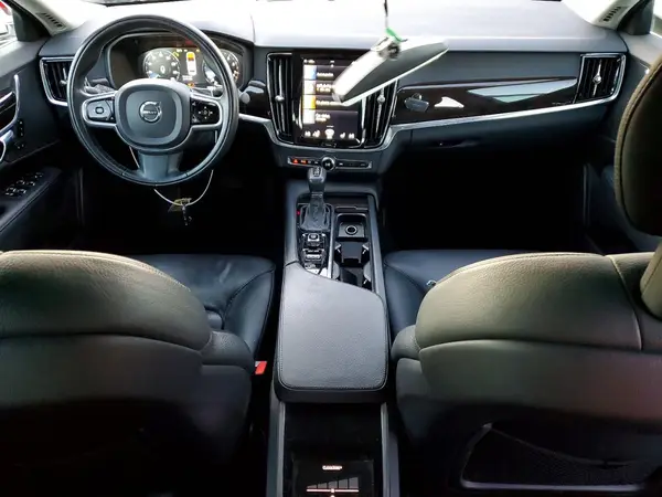 LVY982MK3JP016072 2018 VOLVO S90 - Image 8