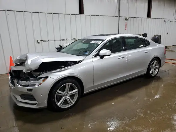 LVY982MK3JP021028 2018 VOLVO S90 - Image 1