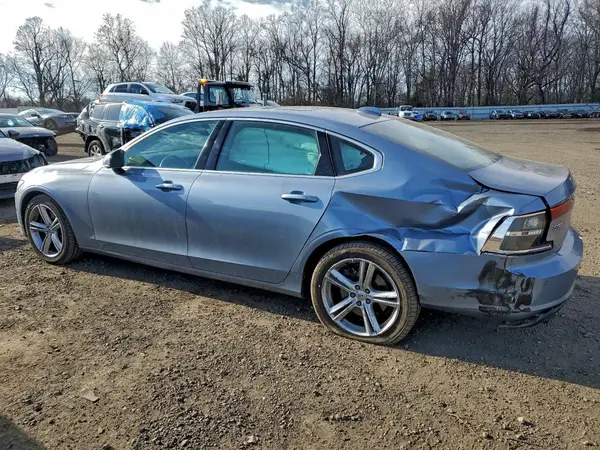 LVY982MK3JP021062 2018 VOLVO S90 - Image 2