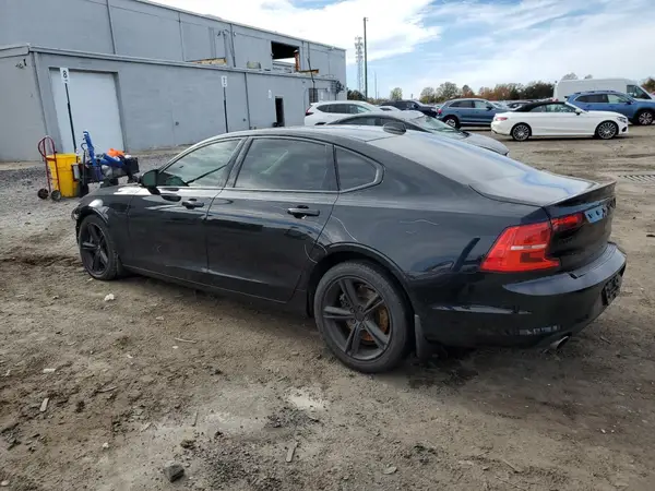 LVY982MK3JP032949 2018 VOLVO S90 - Image 2