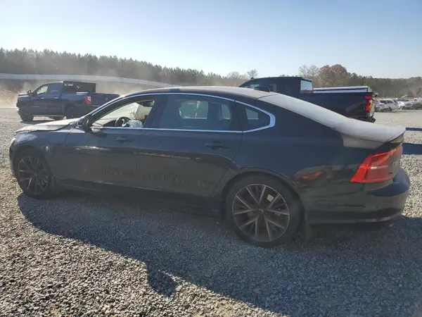 LVY982MK3JP033311 2018 VOLVO S90 - Image 2